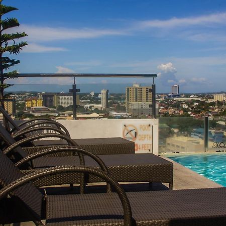 Ferienwohnung Mabolo Garden Flat A7 Near Ayala Mall Cebu Stadt Exterior foto