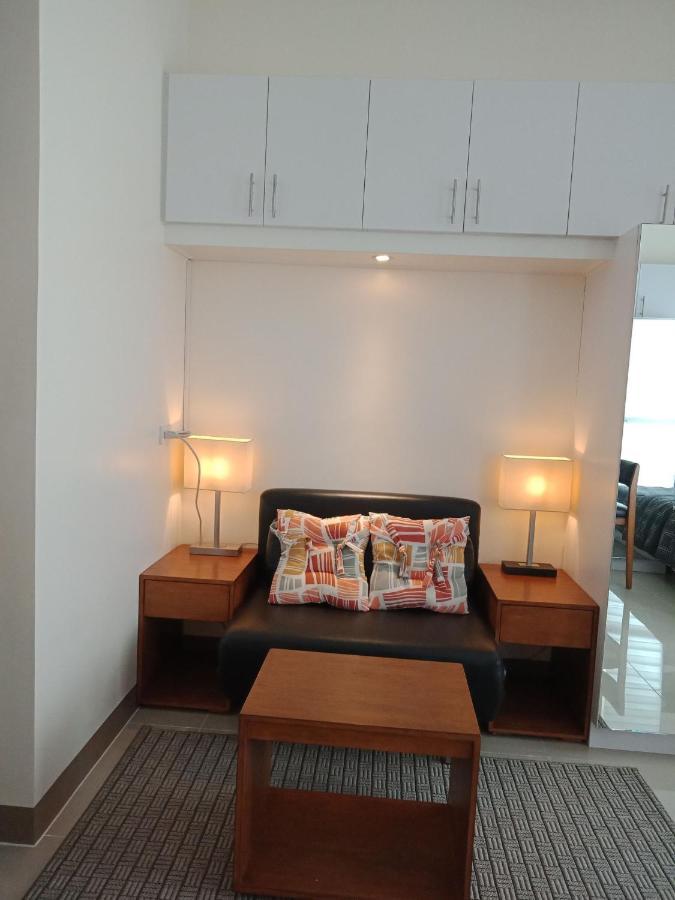 Ferienwohnung Mabolo Garden Flat A7 Near Ayala Mall Cebu Stadt Exterior foto