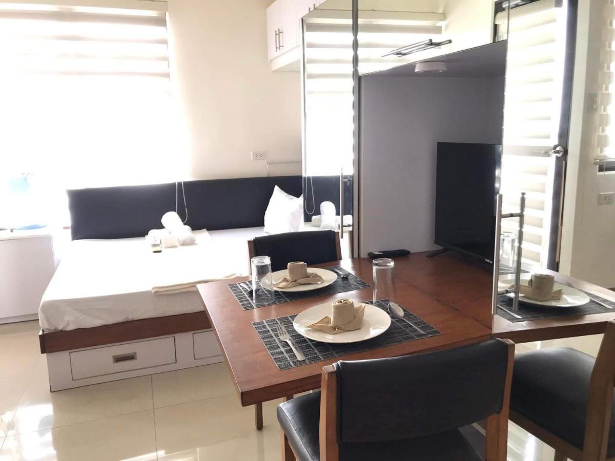 Ferienwohnung Mabolo Garden Flat A7 Near Ayala Mall Cebu Stadt Exterior foto