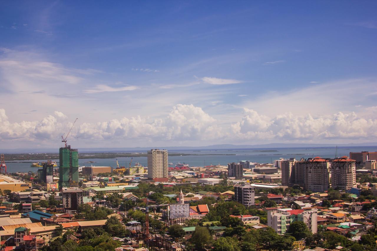 Ferienwohnung Mabolo Garden Flat A7 Near Ayala Mall Cebu Stadt Exterior foto
